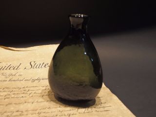 Antique Vintage Style Colonial Black Glass Blown Flask Bottle (Green) 4