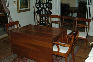 Willett Wildwood Cherry Gate legged expanding Dining Table with six chairs 11