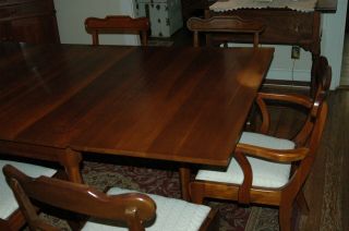 Willett Wildwood Cherry Gate legged expanding Dining Table with six chairs 2