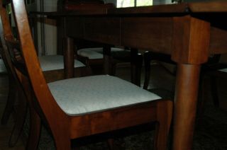 Willett Wildwood Cherry Gate legged expanding Dining Table with six chairs 5