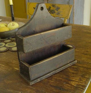 Small Primitive Double Wall Box Or Candle Box In Old Paint - Folk Art