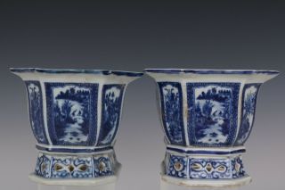 Fine Pair Chinese Blue and White Porcelain Landscape View Flower Pots 5