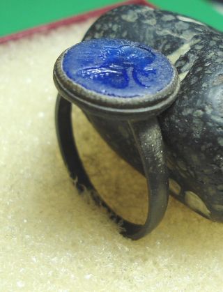 Ancient Bronze Ring Intaglio Authentic Antique R440 4