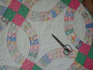 Large Queen Size GORGEOUS Vintage c1930 Pink & Green Wedding Ring QUILT 11