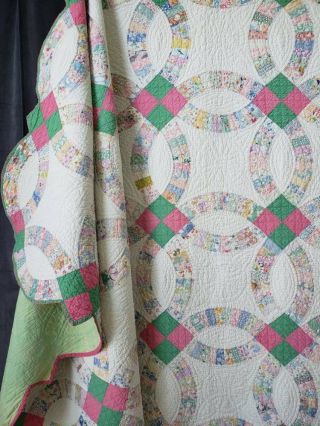 Large Queen Size Gorgeous Vintage C1930 Pink & Green Wedding Ring Quilt