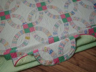 Large Queen Size GORGEOUS Vintage c1930 Pink & Green Wedding Ring QUILT 6