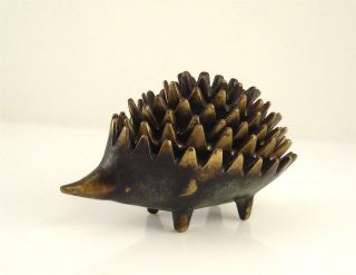 Antique Workshop WALTER BOSSE Brass HEDGEHOG Vienna,  Austria 1950s Ashtray (GR) 11