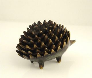 Antique Workshop WALTER BOSSE Brass HEDGEHOG Vienna,  Austria 1950s Ashtray (GR) 2