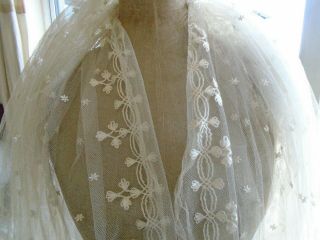 ANTIQUE HAND EMBROIDERED NET LACE VEIL / SHAWL - 80 X 80 INCHES 5