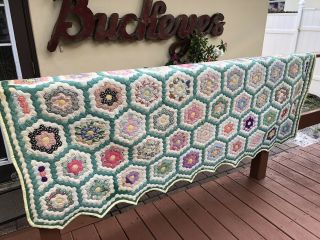 Vintage Grandmas Flower Garden Handmade Multi - Colored Patchwork Quilt