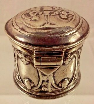 Antique Dutch Silver 18th Century Smelling Salts / Patch / Snuff Box,  Amsterdam 4