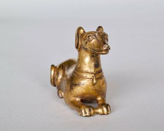 Chinese Antique Gilt Bronze Recumbent ‘Hound’ Scroll Weight,  Ming / Qing dynasty 3