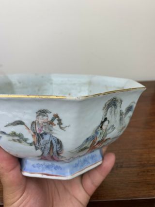 antique chinese famille rose bowl with eight figures 12