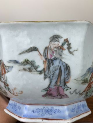 antique chinese famille rose bowl with eight figures 9