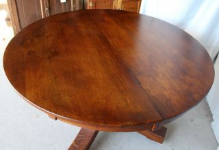 Antique Mission Arts & Crafts Round Oak Dining Table – Stickley Brothers - 54 