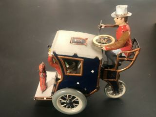 1910 ' s Lehmann Germany Tin Windup Toy Li - La Hansom Cab with Riders 7