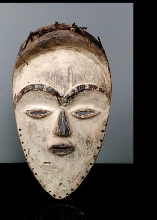 Old Tribal Tsogo Mask - Gabon Bn 11