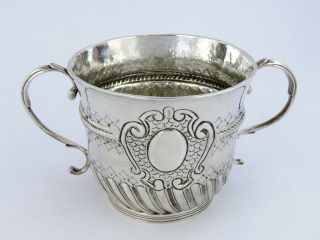 Queen Anne Silver Porringer,  London 1704 Fine Caudle Cup