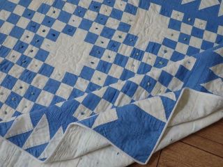 Vintage c1930 Blue & White Irish Chain Baby Crib QUILT 50x40 5