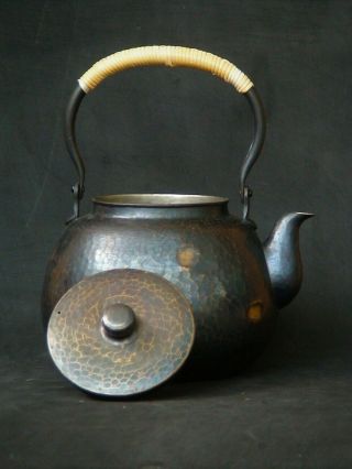 Japanese Antique Copper Teapot Dobin Finish Hammered pattern Artist Signed 5