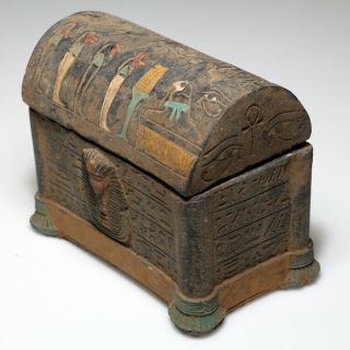 MUSEUM QUALITY ROMAN ERA EGYPTIAN BLACK STONE DECORATED SAFE BOX CIRCA 100 - 400 A 3