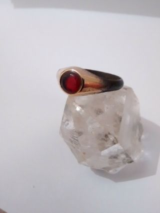 METAL DETECTOR FIND ANCIENT/ROMAN?? STIRRUP RING WITH RED STONE/GLASS ??GARNET?? 10