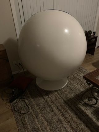 Balloon Ball/Egg Chair 3
