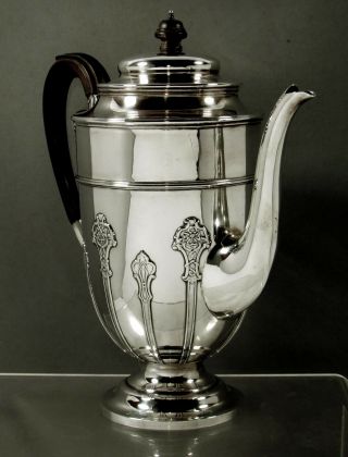 English Sterling Coffee Pot 1901 Queen Anne Manner