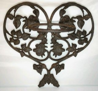 Antique Heart Shaped Wrought Iron Metal Wall Planter Flower Pot Holder 1/2 " Thick
