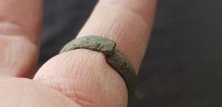 Stunning very Rare Roman bronze finger ring, .  L35k 3