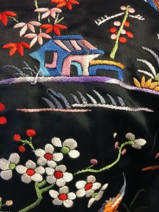 Vintage Chinese Figural Birds Colorful Silk Embroidered Piano Shawl Jacket 8