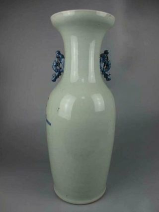 Antique Chinese porcelain Green beans Lion print Bilateral ears vase 5