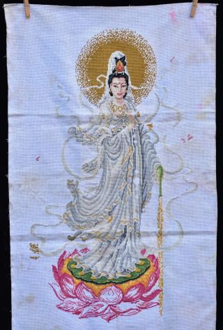 Antique / Vintage Chinese White Embroidered Textile / Fabric / Cloth W Guan Yin