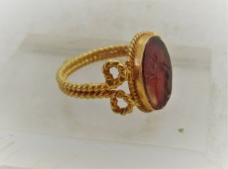 ANCIENT ROMAN HIGH CARAT GOLD RING CARNELIAN INTAGLIO DEPICTION OF HERMES 2