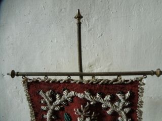 Rare Small Antique Beadwork Needlework Table Top Face/Fire Screen on Stand 5