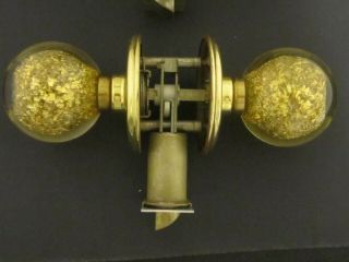 2x Vintage Ruth Richmond Weiser Lucite Acrylic Gold Flake Door Knob Set lock 70s 2