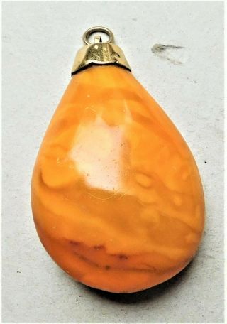 28g Real Natural Egg Yolk Butterscotch Amber Pendant Vintage 2