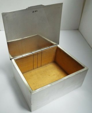 A Fine Heavy English Antique 1940 Sterling Silver Cigarette Table Box Solid Lid