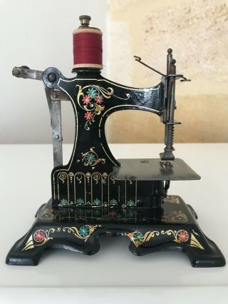 Magnificent Antique Toy Sewing Machine Muller N° 3 1900s Splendid