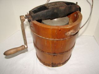 VINTAGE PRIMITIVE WOOD WOODEN BUCKET 2QT ICE CREAM MAKER FROST KING WOODENWARE 6