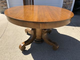 Vintage American Antique Circa 1900s Oak Dining Table With 7 Leafs