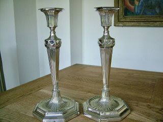 Stunning 11 " Fluted Antique Hm1919 English Solid Silver Candlesticks Sheffield