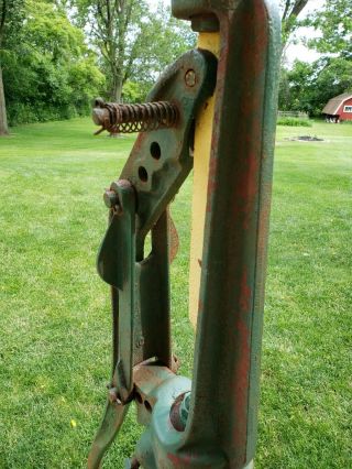 Vintage Antique Water Pump Well Cast Iron Painted John Deere HEAVY Farmhouse 7