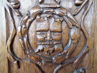RARE 17TH CENTURY SMALL OAK CARVED COFFER PANEL,  CENTRAL CARVED CROWNED HEAD 3