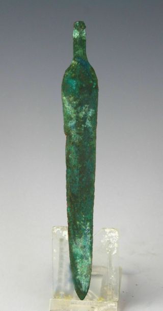 SC A WESTERN ASIAN TANGED BRONZE DAGGER /,  2nd Mill BC 2
