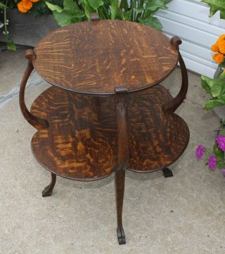 Antique Quarter Sawn Oak 2 Scalloped Tier Center Accent Table Carved Claw Feet 3