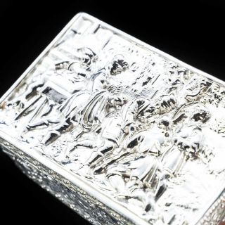 Raised Scenic Silver Table Snuff Box with Gilt Interior - Berthold Muller 3