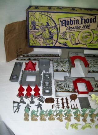 Marx 4724 Series 1000 Robin Hood Castle Playset from 1956 2