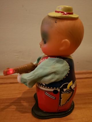 Red China Vintage Tin Wind up Battery Toy.  Shooting Boy.  MS 576. 4