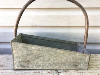 Vtg Galvanized Vegetable Tray Rustic Farm Caddy Basket Tote Primitive Metal 3